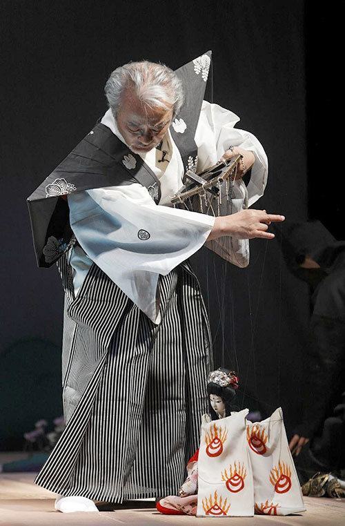 Thưởng thức kịch rối dây cổ điển Nhật Bản