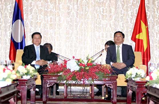 Thủ tướng Lào thăm và làm việc tại TP.HCM