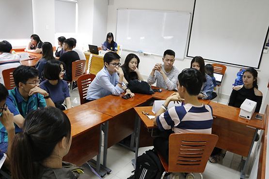 “Thư viện sách sống” lan tỏa đến người trẻ