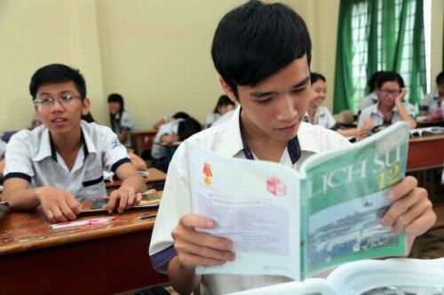 Không tích hợp môn lịch sử vào môn giáo dục công dân với Tổ quốc