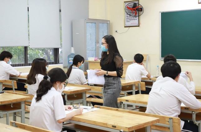 Tiếng Anh "đội sổ" và có nhiều điểm liệt nhất ảnh 1