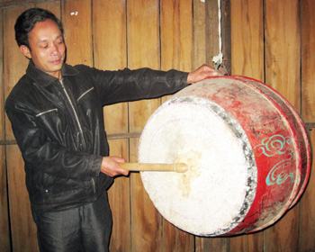 Tiếng trống học bài nơi rẻo cao