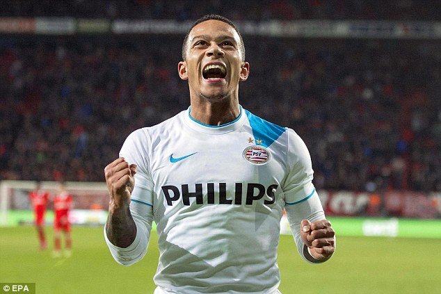 Tiết lộ vụ Depay: M.U qua mặt PSG đầy ngoạn mục