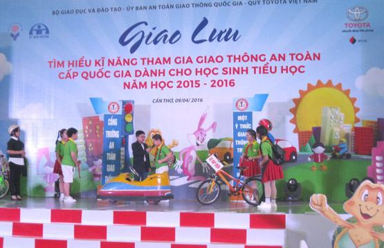 Kỹ năng tham gia giao thông an toàn cho học sinh