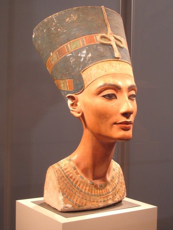 Tìm thấy lăng mộ của Nữ hoàng bí ẩn nhất lịch sử – Nefertiti