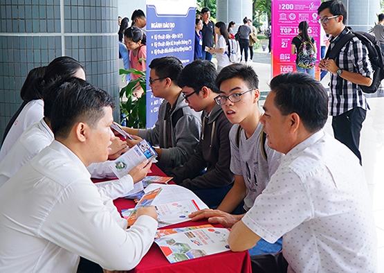 Một tuần cho thí sinh nộp giấy xác nhận nhập học