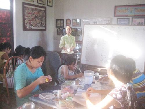 Tình nguyện dạy tiếng Anh cho trẻ khuyết tật