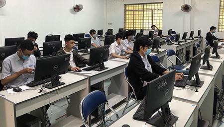 Đà Nẵng: 97 thí sinh đạt giải nhất cuộc thi tin học trẻ