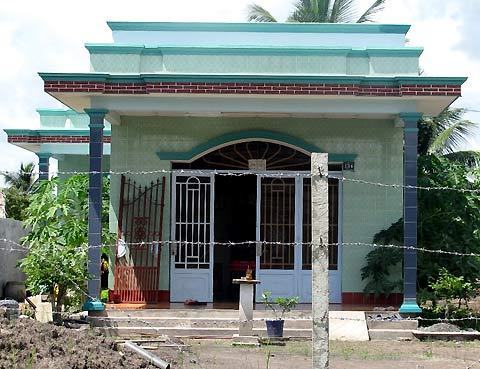 Tòa đau đầu với người đàn ông có 4 vợ