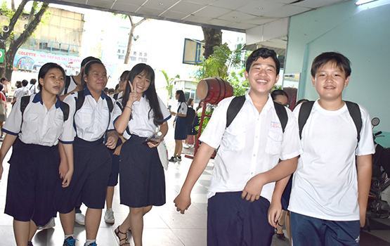 Thi tuyển sinh lớp 10 công lập năm học 2019-2020: Đề Toán: Mang đậm yếu tố thực tế