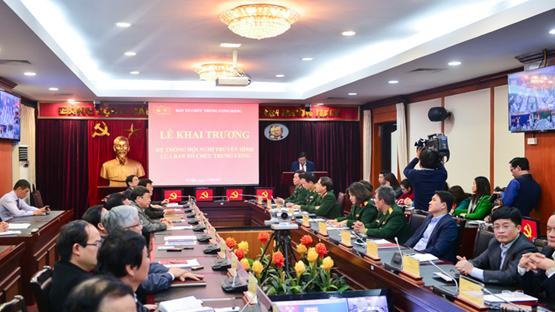 Khai trương hệ thống cầu truyền hình và giao ban trực tuyến