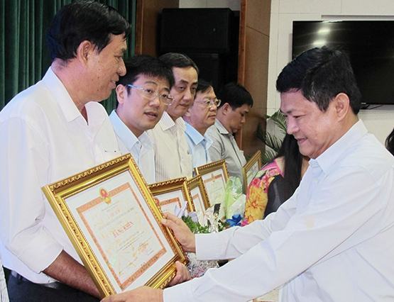 Khiếu nại, tố cáo ngày càng phức tạp