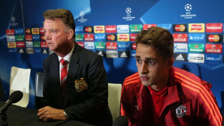 ‘Tôi hạnh phúc với M.U và Van Gaal’