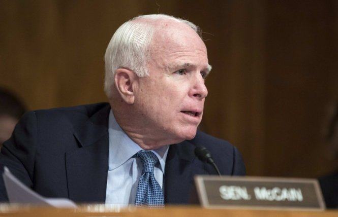 Tổng bí thư Nguyễn Phú Trọng  tiếp thượng nghị sĩ John McCain