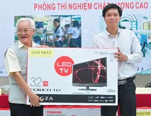 Tổng kết cuộc thi “Phòng thí nghiệm chất lượng cao”