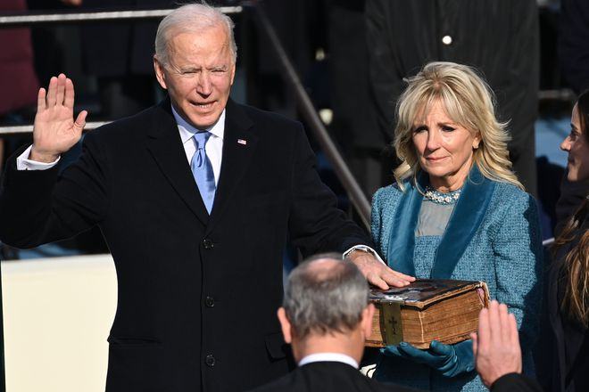 Ông Biden tuyên thệ nhậm chức tổng thống Mỹ 	  /// ảnh: Reuters