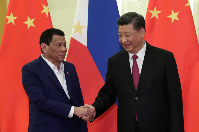 Tổng thống Duterte nói phán quyết của PCA về Biển Đông chỉ là ‘tờ giấy lộn’ để vứt sọt rác’ - ảnh 1