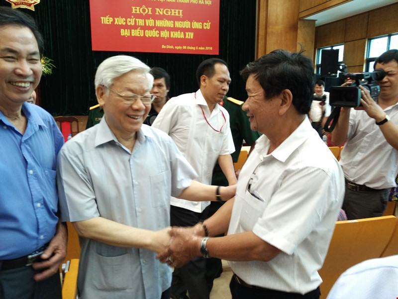 Tổng Bí thư tiếp xúc cử tri