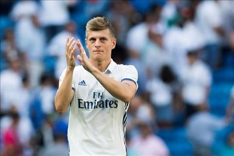 Toni Kroos muốn nghỉ hưu ở tuổi đỉnh cao