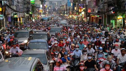 TP.HCM bỏ thu phí sử dụng đường bộ xe máy &nbsp;
