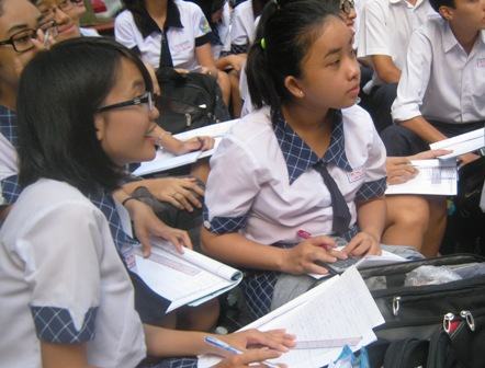 TPHCM: Cấm dạy thêm với HS học 2 buổi/ngày