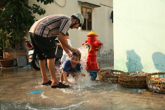 TP.HCM cần thêm 13.000 trụ nước chữa cháy