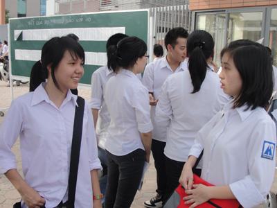 TP.HCM, công bố điểm chuẩn lớp 10 chuyên năm học 2013 – 2014