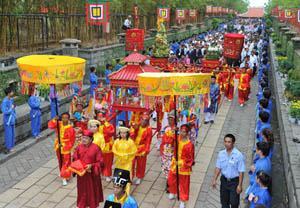 TP.HCM dâng hương, tưởng niệm các Vua Hùng