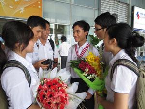 TP.HCM: Đón học sinh đạt huy chương bạc kỳ thi Olympic vật lý châu Á