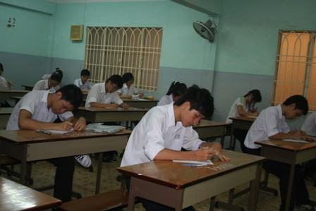 TPHCM: Học trò bất ngờ vì không thi tốt nghiệp môn Sử