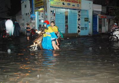 TP.HCM sắp đối mặt triều cường cao