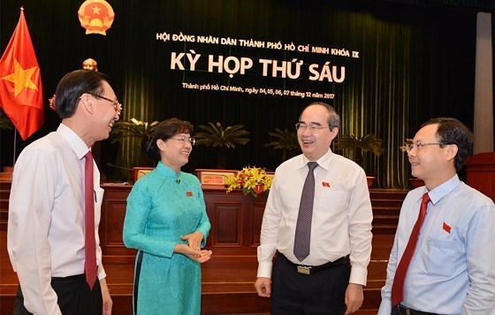 TPHCM sẽ tăng phí, thuế và thu thêm phí, thuế mới trong năm 2018 ảnh 1