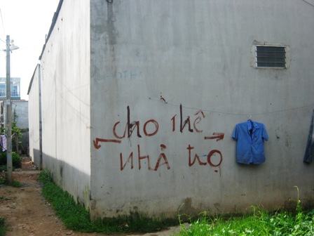 TPHCM: Tân sinh viên “hoa mắt” với nhà trọ tiền triệu