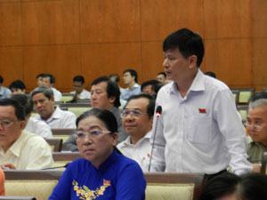 TP.HCM: Thực hiện thu phí xe gắn máy