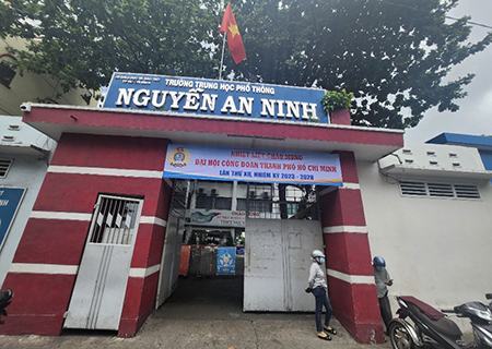 Học sinh khối 10 Trường THPT Nguyễn An Ninh phải trả góp gần 4 triệu trong 3 năm để học “phòng học tiên tiến”