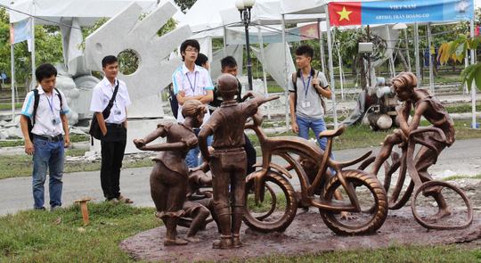 Trại sáng tác điêu khắc quốc tế TP.HCM 2015: Ba tác phẩm đạt giải xuất sắc