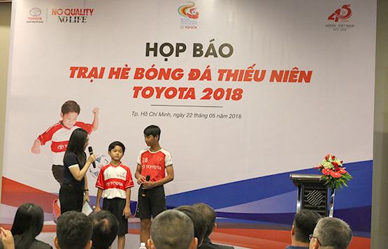 Khởi động trại hè bóng đá thiếu niên Toyota 2018
