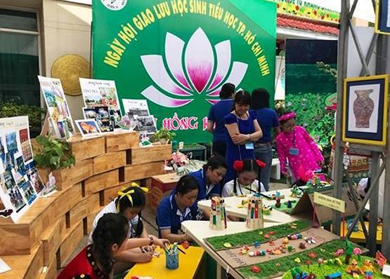 Tưng bừng Ngày hội giao lưu học sinh tiểu học