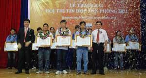 Trao 13 giải thưởng Hội thi tin học văn phòng quốc gia