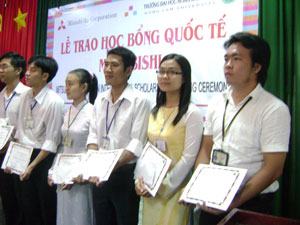 Trao 50 suất học bổng Mitsubishi