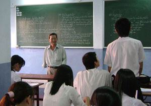 Trao đổi thêm về những “gút mắc” trong Truyện Kiều(*)