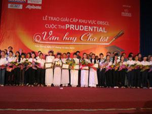 Trao giải cuộc thi Văn hay chữ tốt 2013 khu vực ĐBSCL