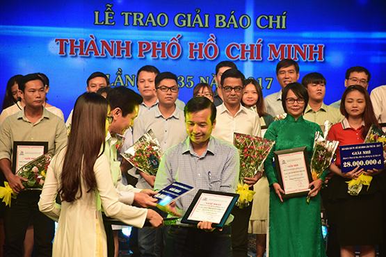 Giải báo chí TP.HCM lần thứ 35 năm 2017: 70 tác phẩm được trao