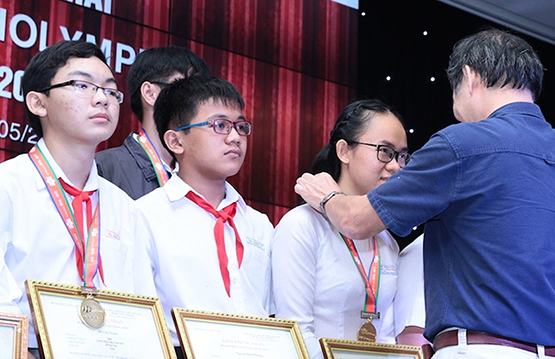 Gần 4.500 học sinh đạt giải cuộc thi Violympic