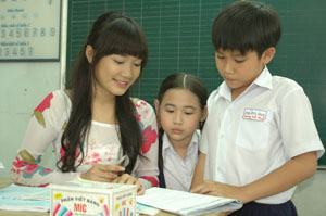 Trẻ bị áp lực học hành: Nguyên nhân ở nhà trường hay phụ huynh?