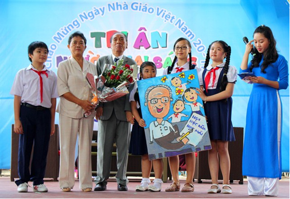 Tri ân người khai sáng