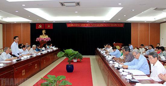 Tăng trưởng kinh tế vẫn chưa dựa vào kinh tế tri thức