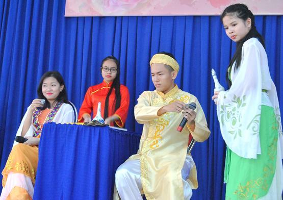 “Tiếp lửa” để học sinh ngày càng yêu thích Truyện Kiều