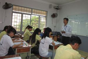 Triển khai Đề án ngoại ngữ 2020 tại trường chuyên nghiệp: Kết quả thấp, khó khăn còn nhiều