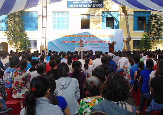 Đồng hành cùng con trong thế kỷ XXI